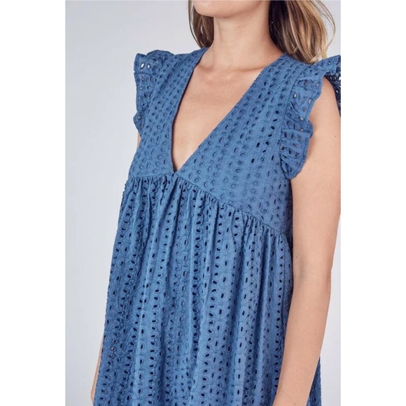 SOLD OUT - Picture 4 of 7